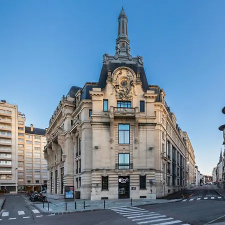 Aloft By Marriott Dijon-3